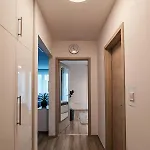 Apartment, Private Parking And Balcony Székesfehérvár