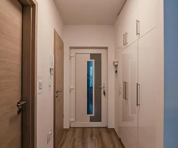 Διαμέρισμα Apartment, Private Parking And Balcony *