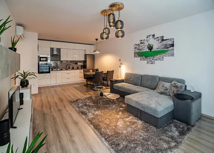 Apartment, Private Parking And Balcony