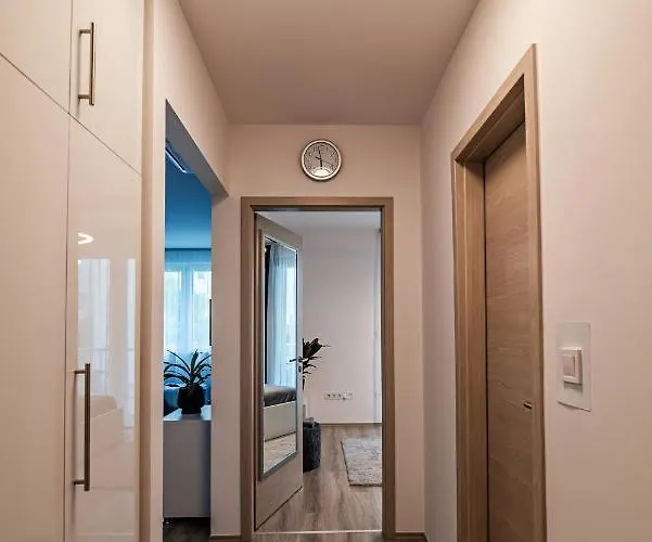 Apartment, Private Parking And Balcony Székesfehérvár